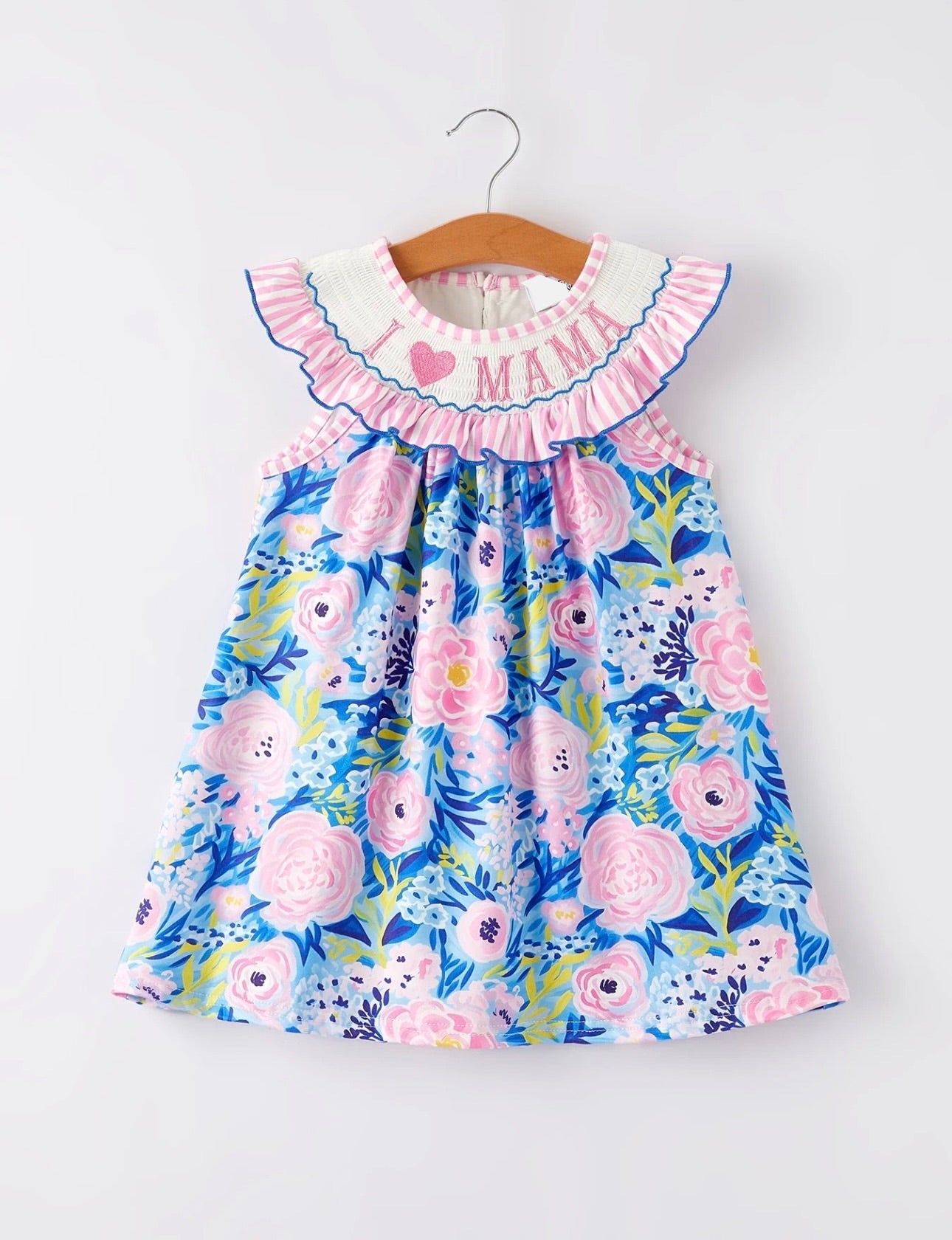 I 🩷 Mama Embroidery Smocking Dress